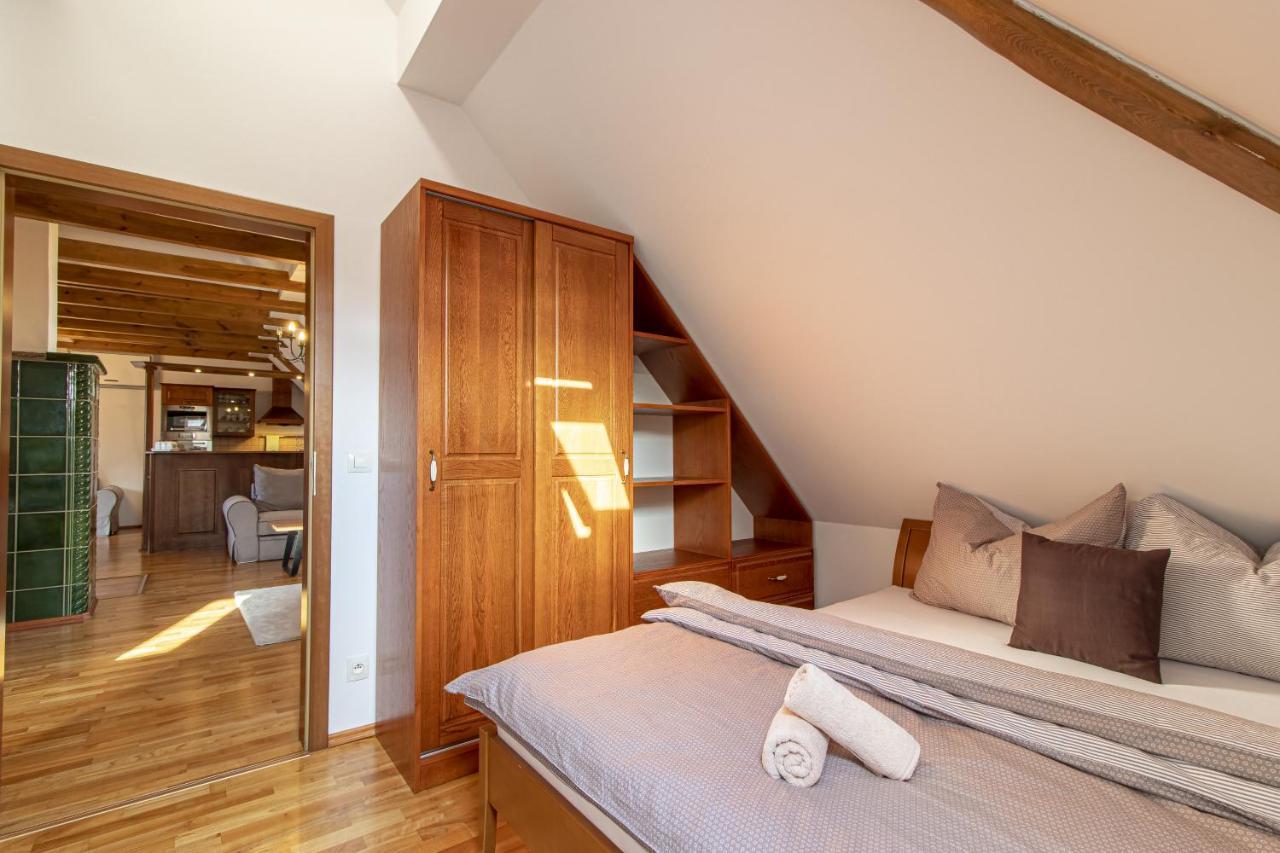 Historicky Dum U Lazni Apartment Trebon Luaran gambar