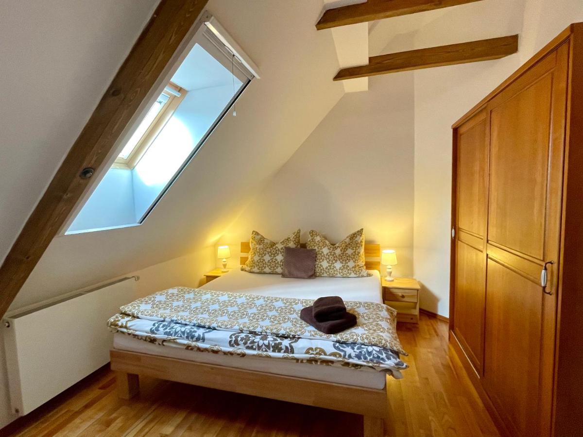 Historicky Dum U Lazni Apartment Trebon Luaran gambar